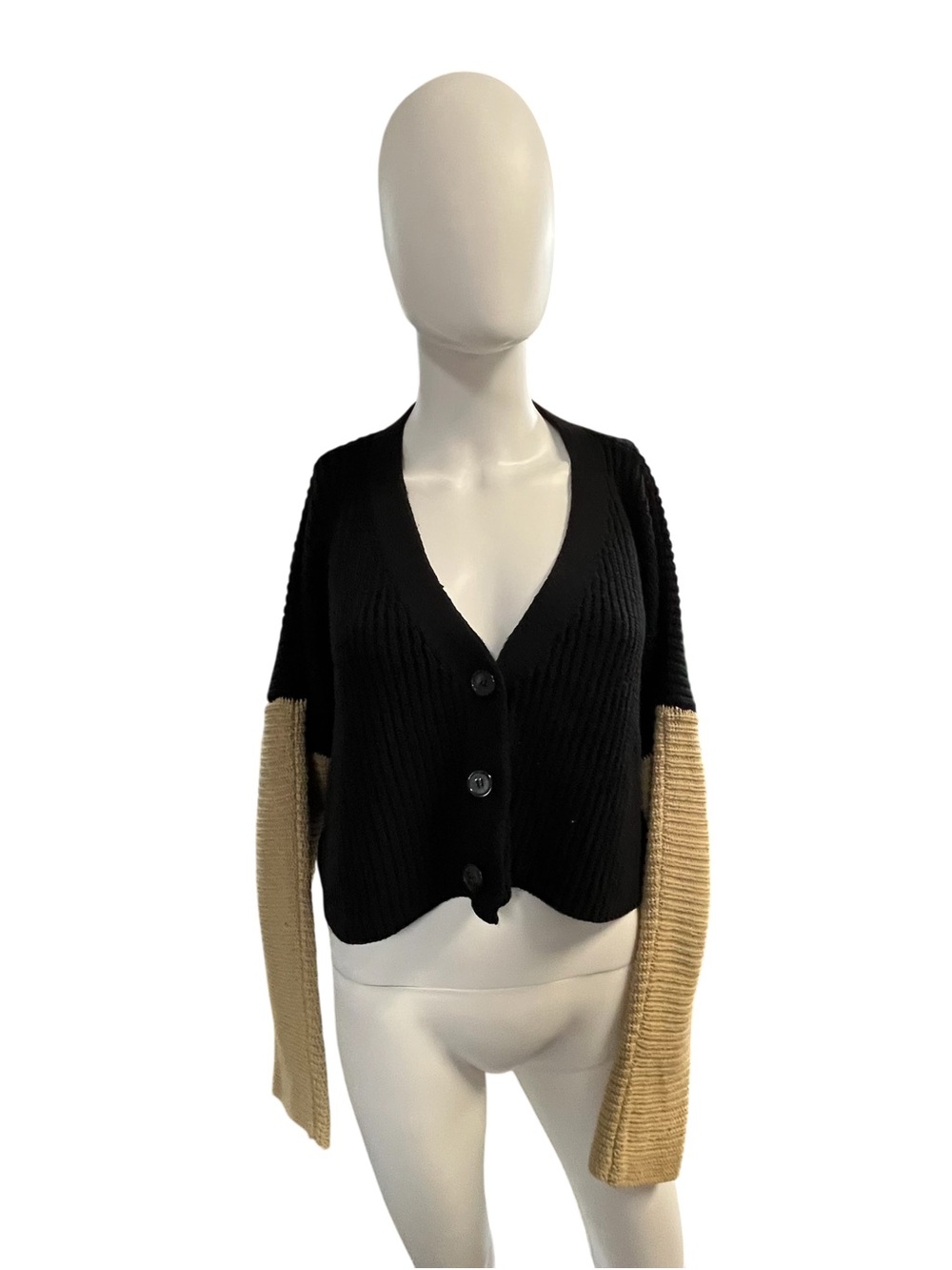 Forever 21 Black & Beige Colorblock V-Neck Button Cardigan